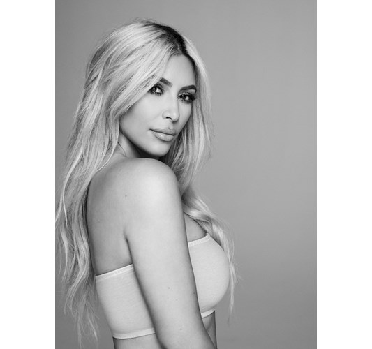 Rainer Hosch - Kim Kardashian, Los Angeles 2017 - 17 x 22 in / 43 x 55 cm, 30 x 40 in / 76 x 101cm - Archival Pigment Print? Edition of 5 + 2 AP Unframed