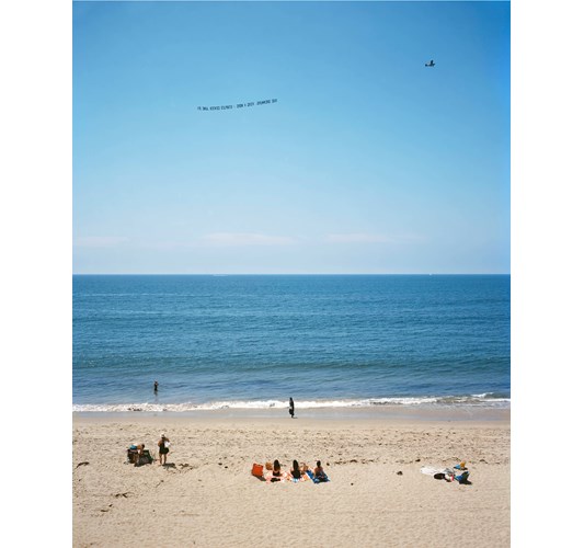 Rainer Hosch - "Plane" 2018 - Archival Pigment print on Hahnemühle Photo Rag Baryta, available in various sizes - Listed here is maximum size: 186 x 150 cm, 73 x 59 in. Limited to a total edition of 7 + 2 AP