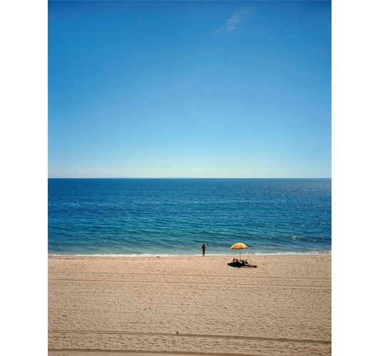 Rainer Hosch - "Summer" 2017 - Archival Pigment print on Hahnemühle Photo Rag Baryta, available in various sizes - Listed here is maximum size: 186 x 150 cm, 73 x 59 in. Limited to a total edition of 7 + 2 AP